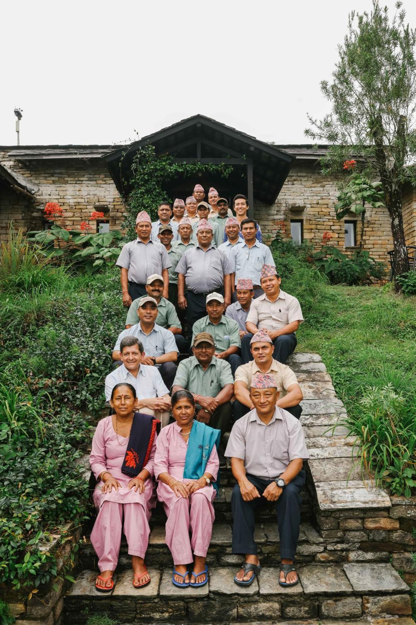 Tiger Mountain Pokhara Lodge Extérieur photo