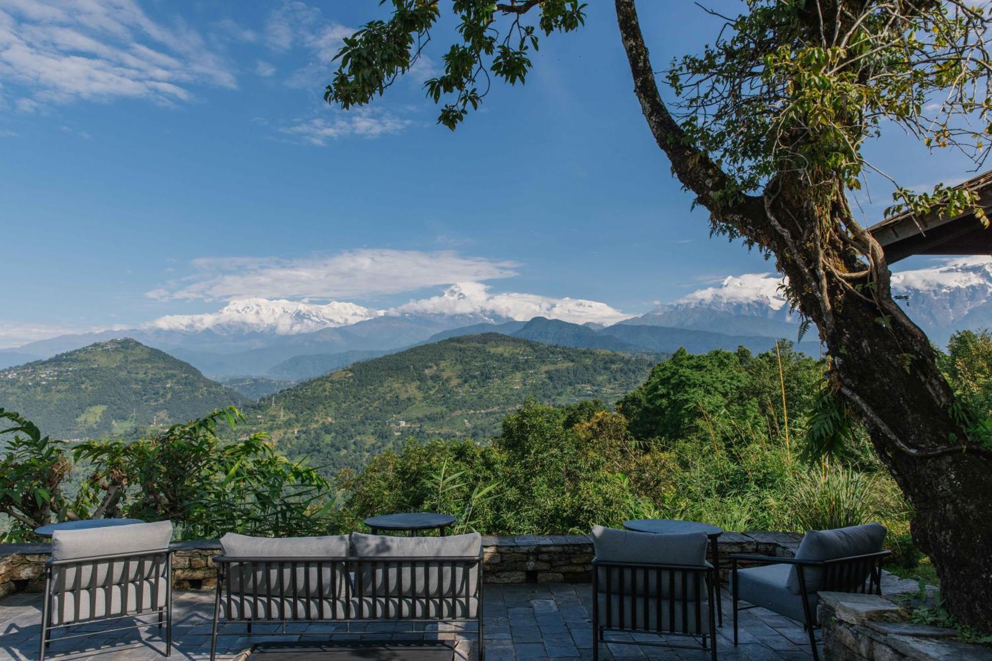 Tiger Mountain Pokhara Lodge Extérieur photo